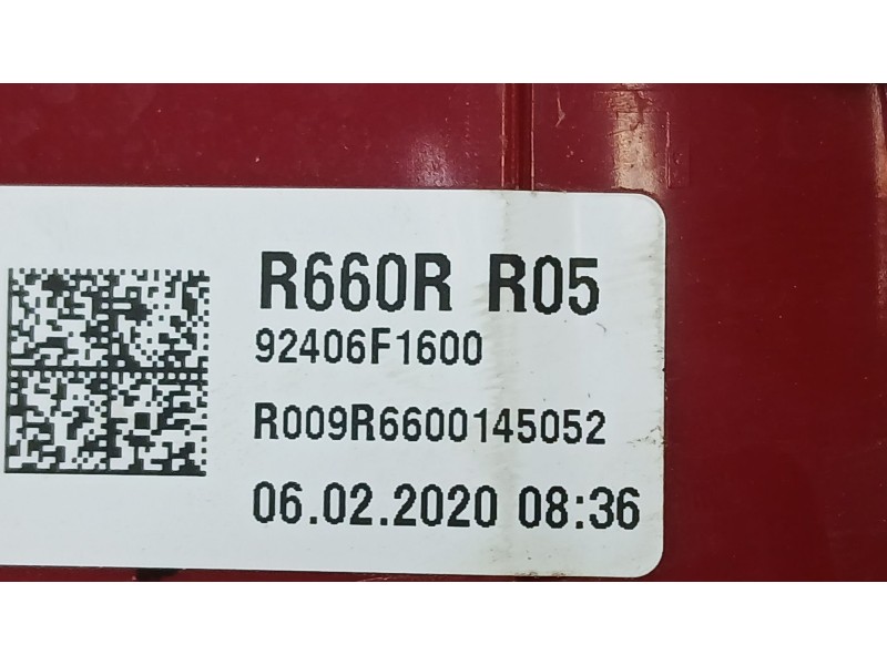 Recambio de piloto trasero derecho interior para kia sportage iv (ql, qle) 1.6 gdi referencia OEM IAM 92406F1600 ROZADO 