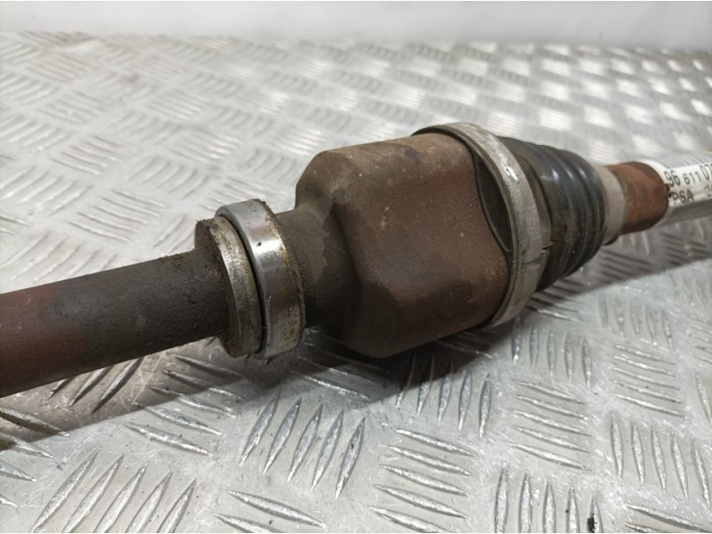 Recambio de transmision delantera derecha para peugeot 308 active referencia OEM IAM 9661107280  