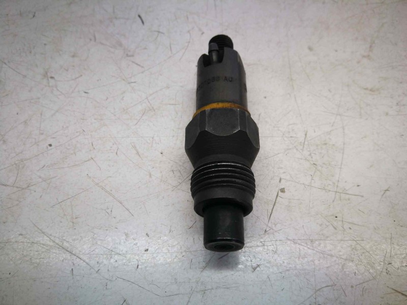 Recambio de inyector para citroën saxo 1.5 diesel referencia OEM IAM LCC6730708C  