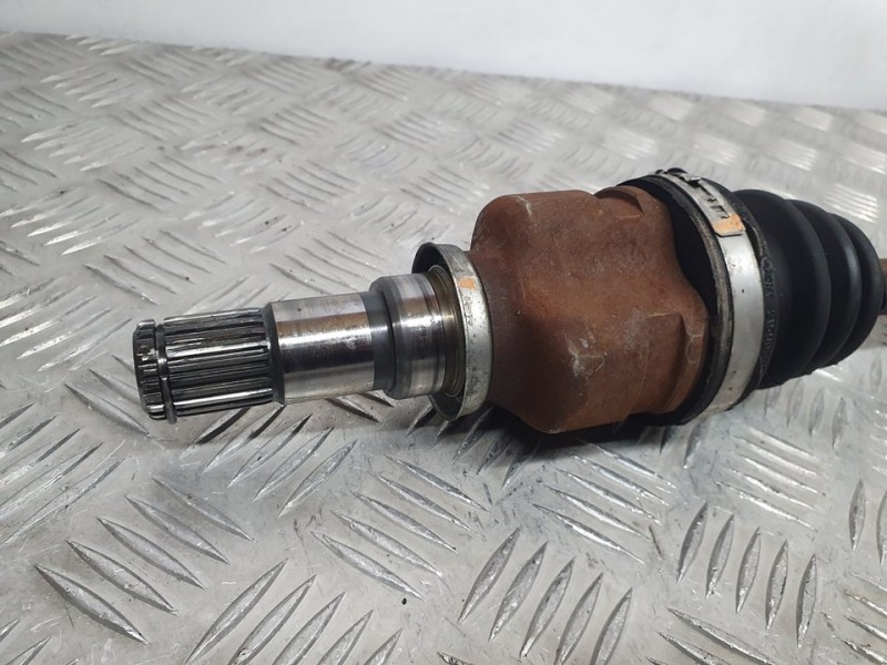 Recambio de transmision delantera izquierda para toyota aygo (kgb/wnb) básico referencia OEM IAM 434200H010A  