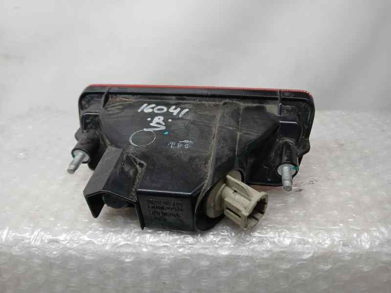 Recambio de piloto trasero central para nissan x-trail (t32) acenta referencia OEM IAM 26580ED50A  PARAGOLPES