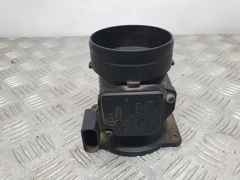 Recambio de caudalimetro para skoda octavia berlina (1u2) 1.6 glx (74kw) referencia OEM IAM 06A906461B AFH6010C 