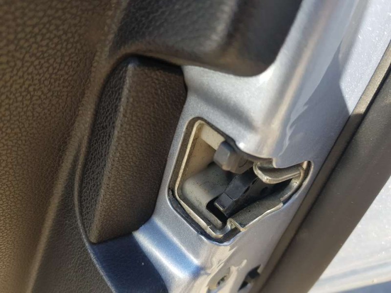 Recambio de cerradura puerta trasera derecha para mercedes-benz clase r (w251) r 350 cdi 4-matic (251.022) referencia OEM IAM A2