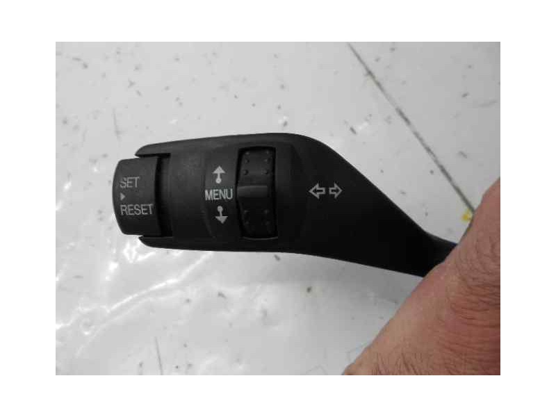 Recambio de mando intermitentes para ford focus berlina (cap) ghia referencia OEM IAM 4M5T13335BD  