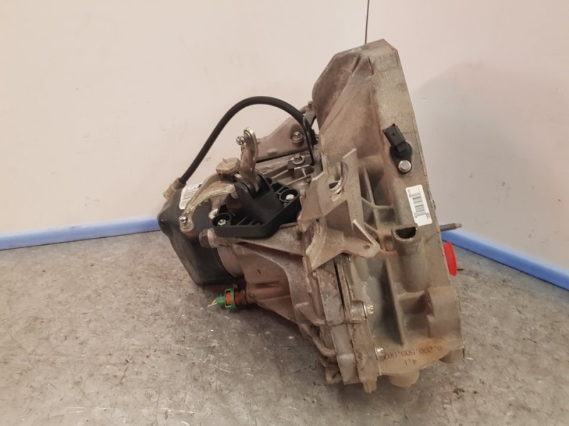 Recambio de caja cambios para renault kangoo profesional referencia OEM IAM JH3171 S008127 5VELOCIDADES