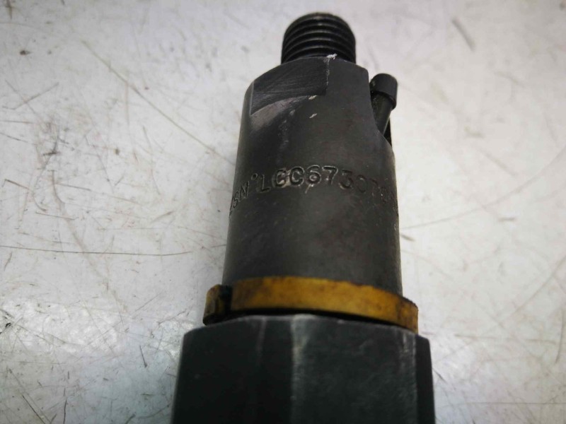 Recambio de inyector para citroën saxo 1.5 diesel referencia OEM IAM LCC6730708C  