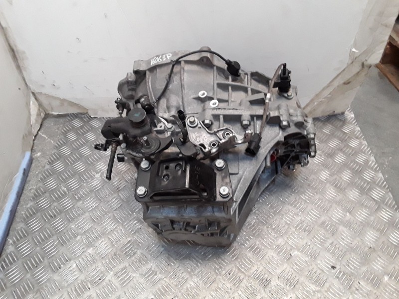 Recambio de caja cambios para kia cee´d sporty wagon lx referencia OEM IAM WBJ6 C 599559 6 VELOCIDADES 599559