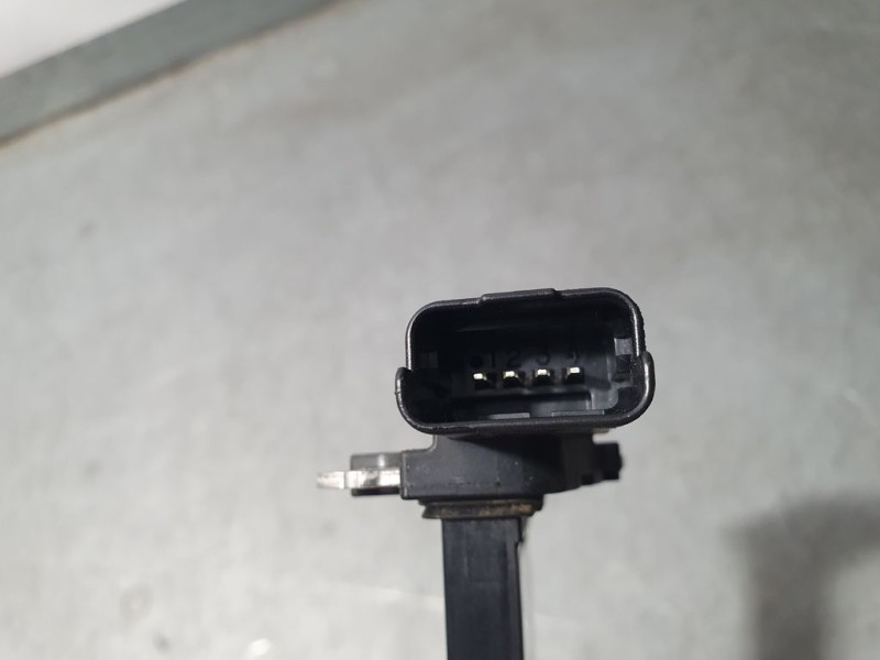 Recambio de caudalimetro para citroën c4 cactus live referencia OEM IAM 9677093080 AFH50M27 HITACHI