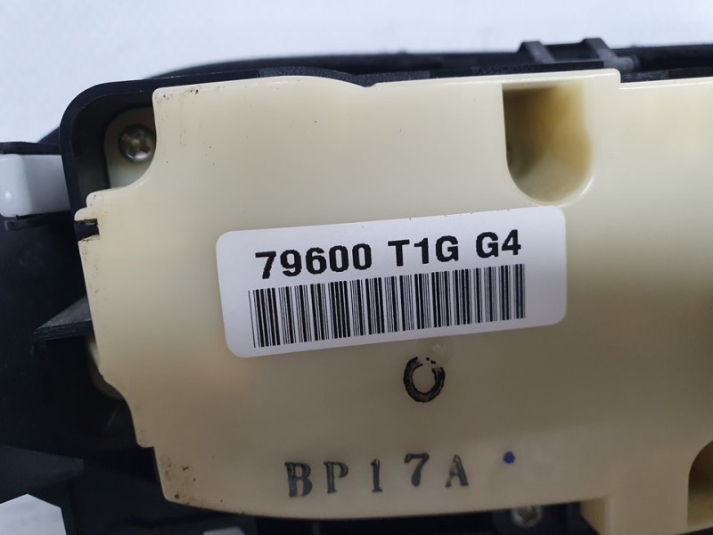 Recambio de mando climatizador para honda cr-v comfort 4x4 referencia OEM IAM 79600T1GG4  