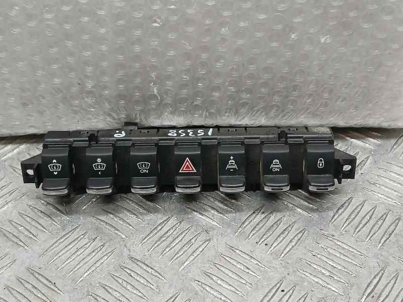 Recambio de mando multifuncion para peugeot 3008 sport pack referencia OEM IAM 96638425XT  