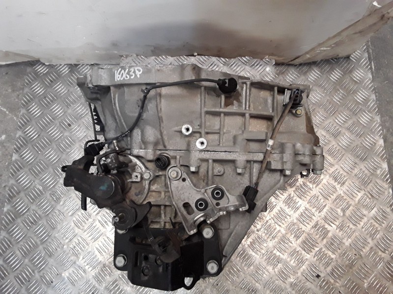 Recambio de caja cambios para kia cee´d sporty wagon lx referencia OEM IAM WBJ6 C 599559 6 VELOCIDADES 599559