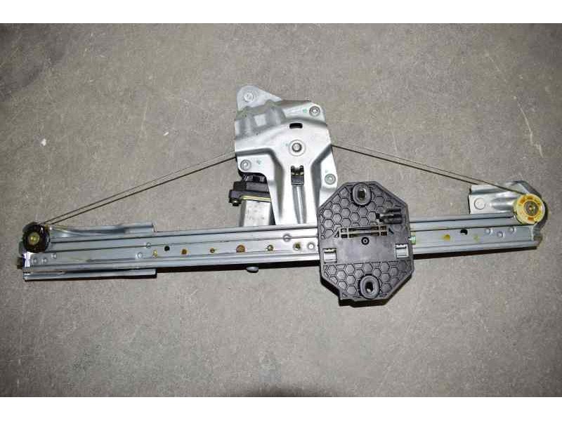 Recambio de elevalunas delantero derecho para dacia sandero ambiance referencia OEM IAM  2 PINS ELECTRICO