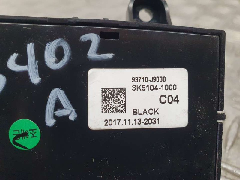 Recambio de mando multifuncion para hyundai kona essence 2wd referencia OEM IAM 93710J9030 3K51041000 