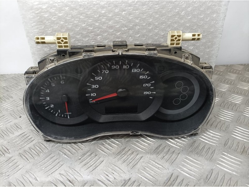 Recambio de cuadro instrumentos para renault kangoo profesional referencia OEM IAM 8200796013D 281180219 JOHNSON CONTROLS