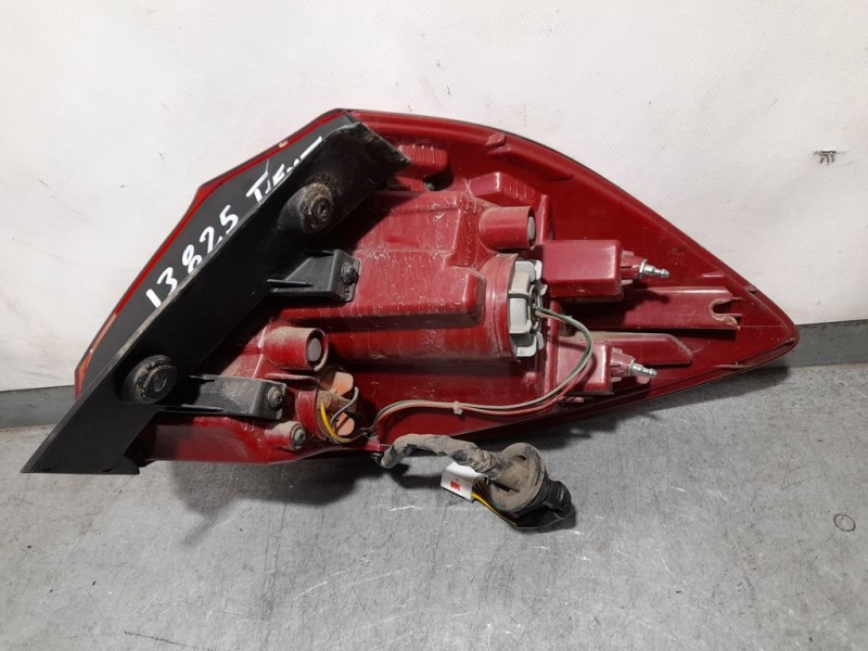 Recambio de piloto trasero izquierdo para kia cee´d attract referencia OEM IAM SIN REF  EXTERIOR