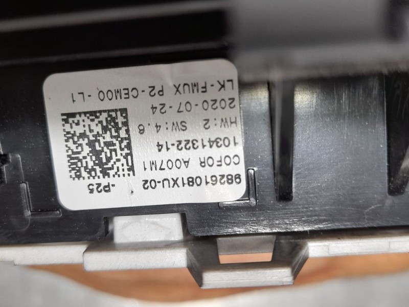 Recambio de mando multifuncion para peugeot 208 (p2) active referencia OEM IAM 98261081  