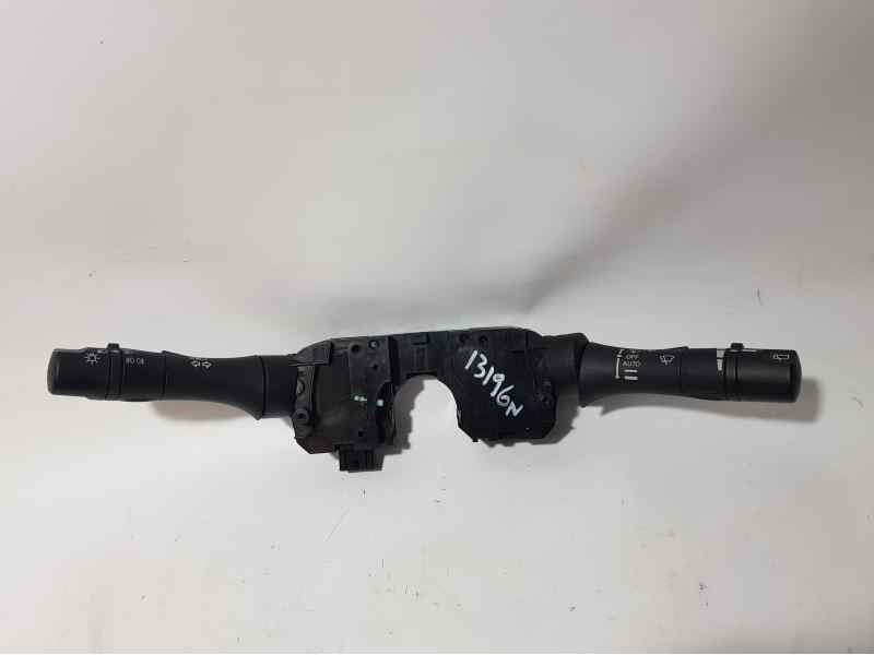 Recambio de mando luces y limpia para nissan juke (f15) tekna referencia OEM IAM 14A01  NILES