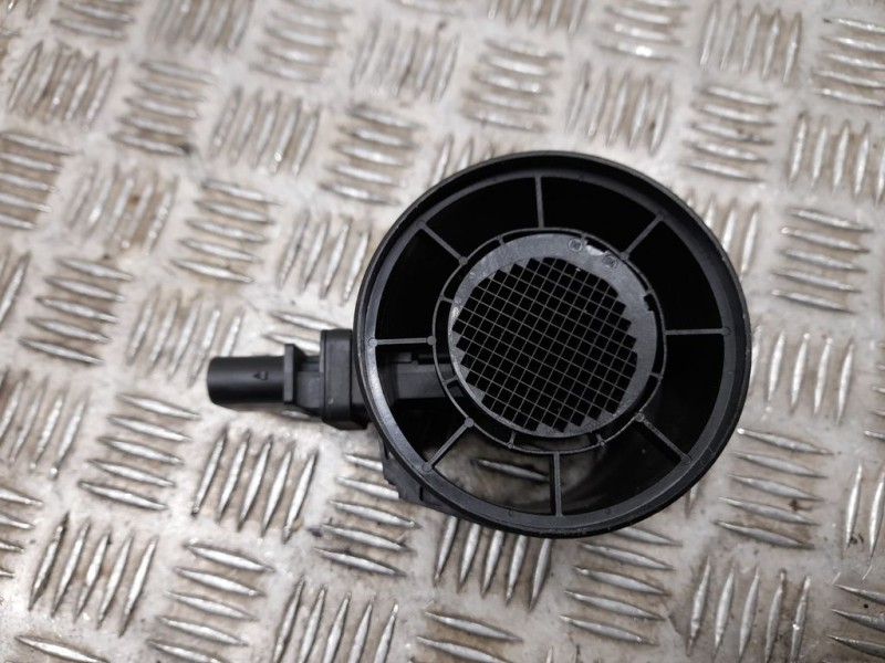 Recambio de caudalimetro para bmw serie 1 berlina (e81/e87) 118d referencia OEM IAM 7788743 0281002567 BOSCH