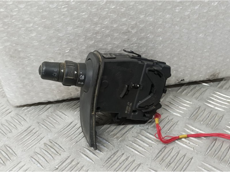 Recambio de mando luces para renault kangoo profesional referencia OEM IAM 88102001479  