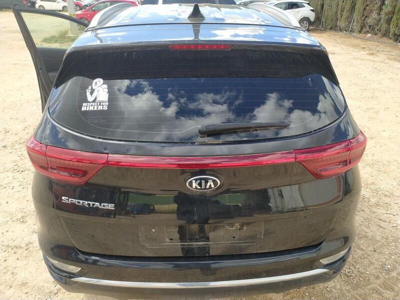 Recambio de porton trasero para kia sportage iv (ql, qle) 1.6 gdi referencia OEM IAM 73700F1000 TOCADO 