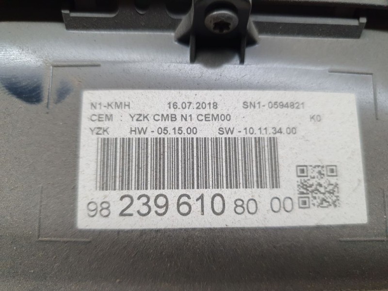 Recambio de cuadro instrumentos para peugeot expert furgón pro standard referencia OEM IAM 9823961080 0594821 