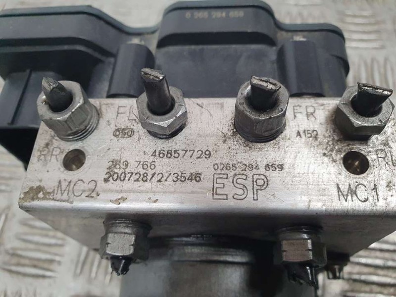 Recambio de abs para peugeot boxer furgón gran volumen 335 l3h3 pro bluehdi 140 stop&start referencia OEM IAM 46857729 026529465