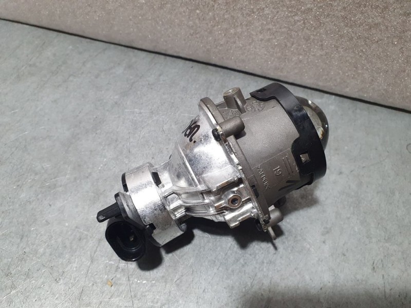 Recambio de faro antiniebla derecho para kia rio (yb) hibrid referencia OEM IAM 22P12V51W  