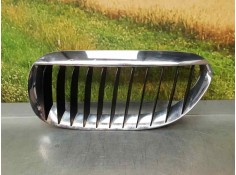 REJILLA DELANTERA 51137077935 LADO IZQUIERDO