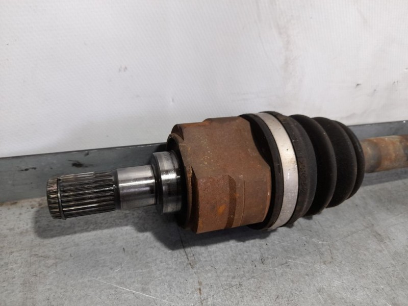 Recambio de transmision delantera derecha para kia cee´d attract referencia OEM IAM SIN REF  