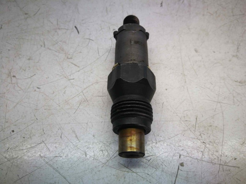 Recambio de inyector para peugeot 306 berlina 3/4/5 puertas (s2) 1.9 diesel referencia OEM IAM LCR6734303G  