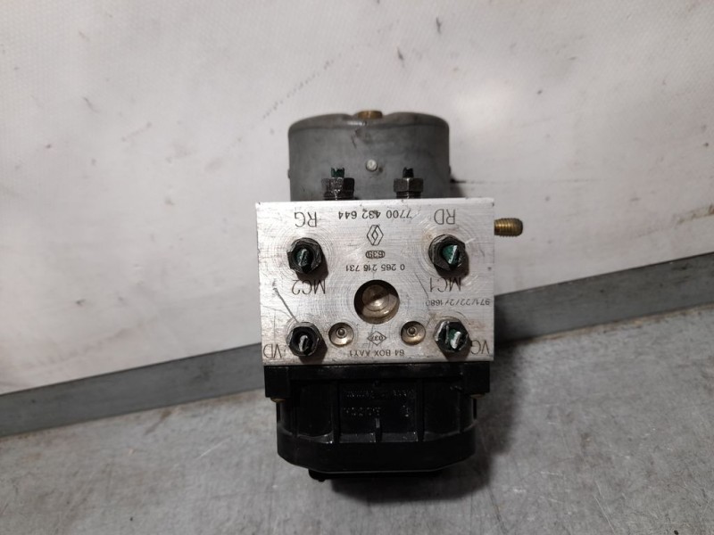 Recambio de abs para renault megane i fase 2 classic (la..) 1.9 d rt referencia OEM IAM 7700432644 0265216731 