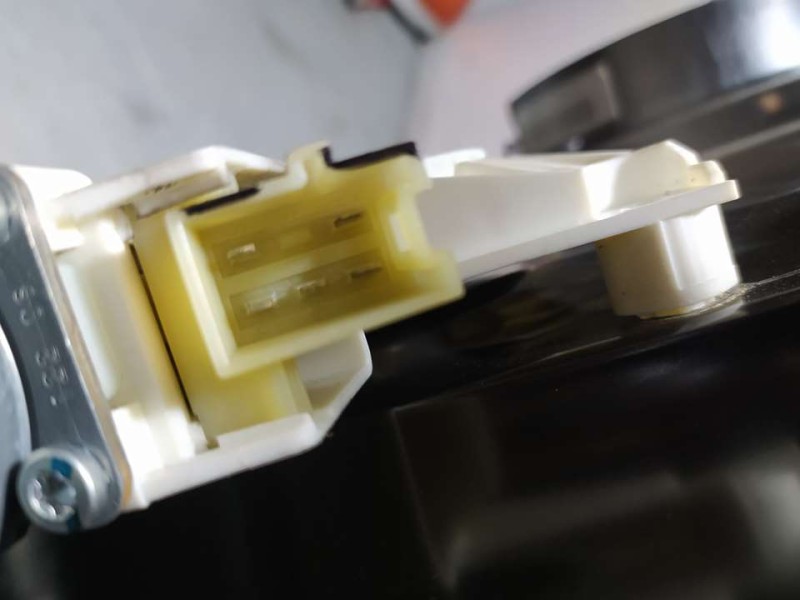 Recambio de elevalunas delantero izquierdo para mercedes-benz clase r (w251) r 350 cdi 4-matic (251.022) referencia OEM IAM A251