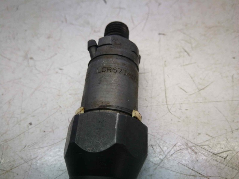 Recambio de inyector para peugeot 306 berlina 3/4/5 puertas (s2) 1.9 diesel referencia OEM IAM LCR6734303G  