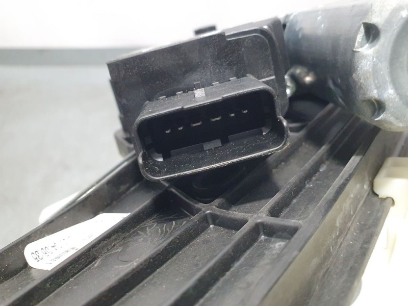 Recambio de elevalunas trasero derecho para ds 7 crossback performance line referencia OEM IAM 9830654080  ELECTRICO