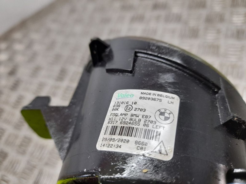 Recambio de faro antiniebla izquierdo para bmw serie 1 berlina (e81/e87) 118d referencia OEM IAM 692465506 89203675 VALEO