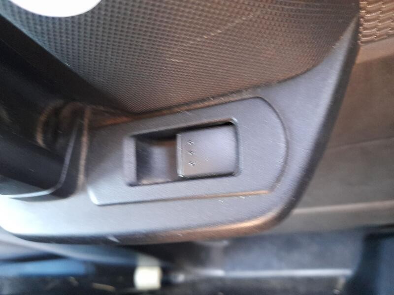 Recambio de mando elevalunas trasero derecho para mazda 5 (cr) 2.0 cd (cr19) referencia OEM IAM CC5166380A  