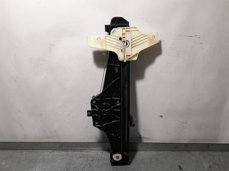 Recambio de elevalunas trasero izquierdo para ds 7 crossback performance line referencia OEM IAM 9830654280  ELECTRICO 6 PINES