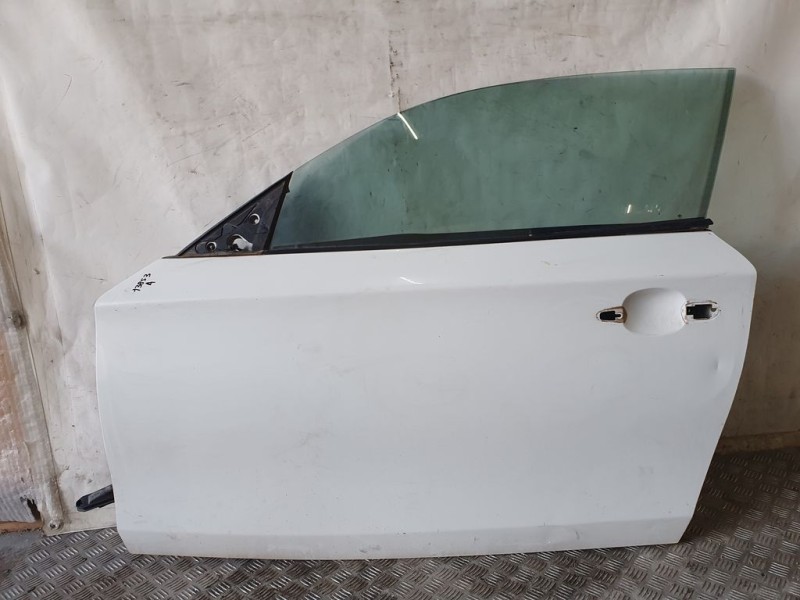 Recambio de puerta delantera izquierda para bmw serie 1 berlina (e81/e87) 118d referencia OEM IAM 41007207445  TOCADA