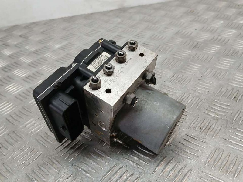 Recambio de abs para citroën c4 berlina collection referencia OEM IAM 9661887180 0265235235 BOSCH
