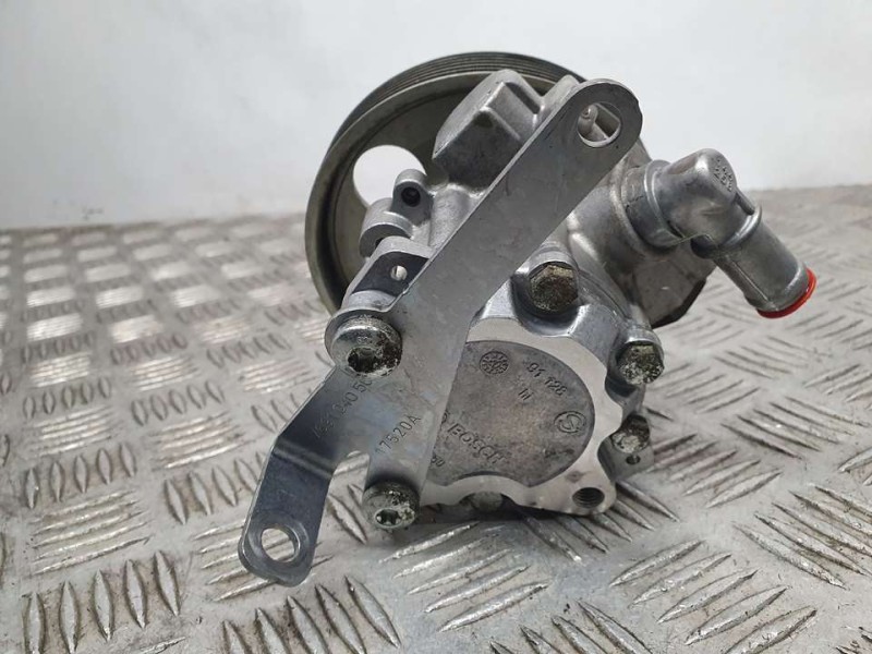 Recambio de bomba direccion para peugeot boxer furgón gran volumen 335 l3h3 pro bluehdi 140 stop&start referencia OEM IAM 980582