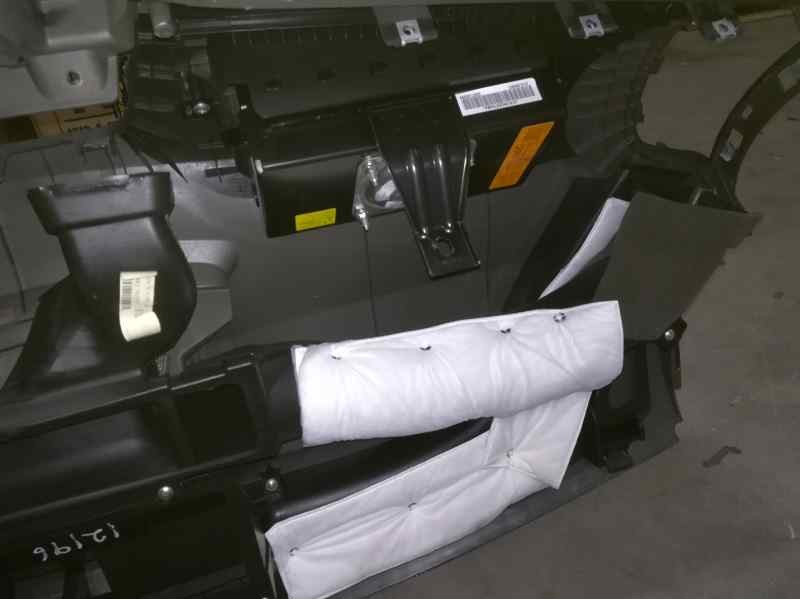 Recambio de kit airbag para hyundai i20 city s referencia OEM IAM   C SALPICADERO