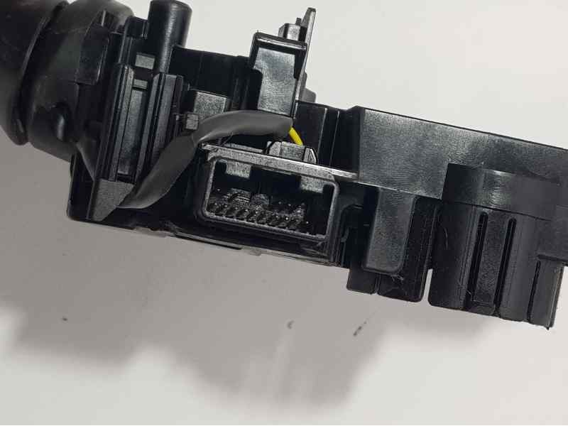 Recambio de mando luces para toyota land cruiser (j15) 2.8 cat referencia OEM IAM 60250 17E711 