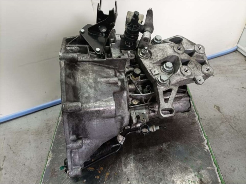 Recambio de caja cambios para peugeot boxer furgón gran volumen 335 l3h3 pro bluehdi 140 stop&start referencia OEM IAM 20GP23 20