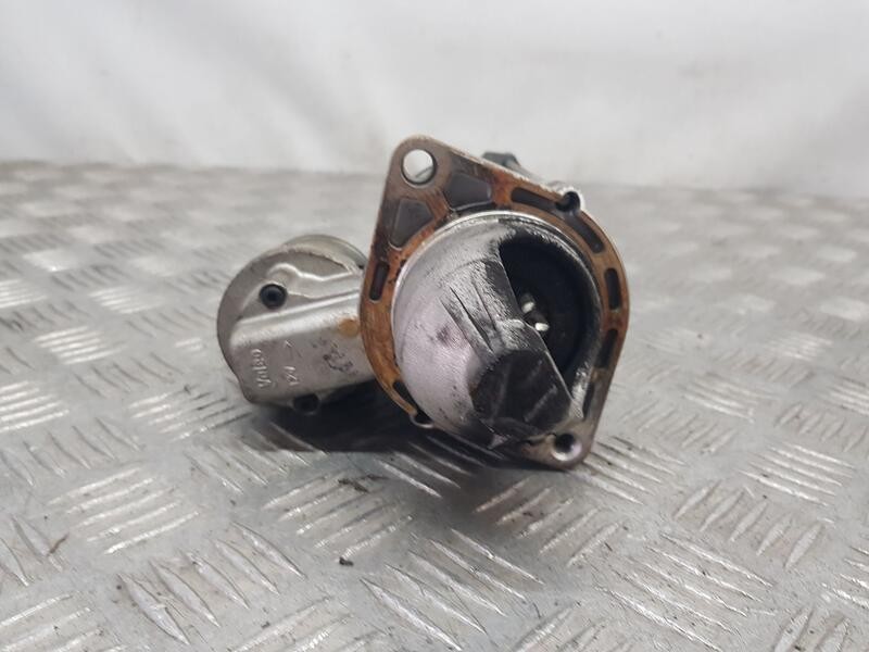 Recambio de motor arranque para opel corsa d 111 years referencia OEM IAM 55221292  
