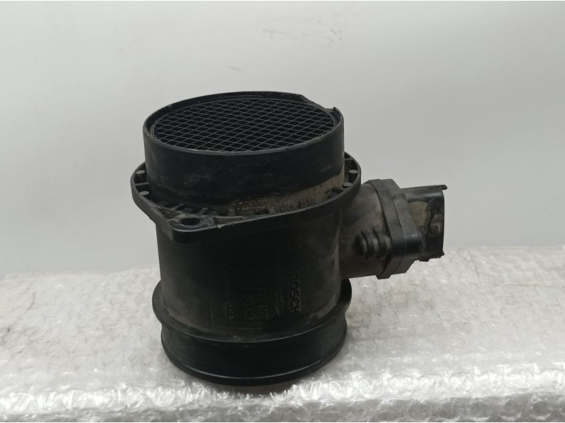 Recambio de caudalimetro para volvo s60 berlina 2.4 t / 2.5 t referencia OEM IAM 8670112 0280218108 BOSCH