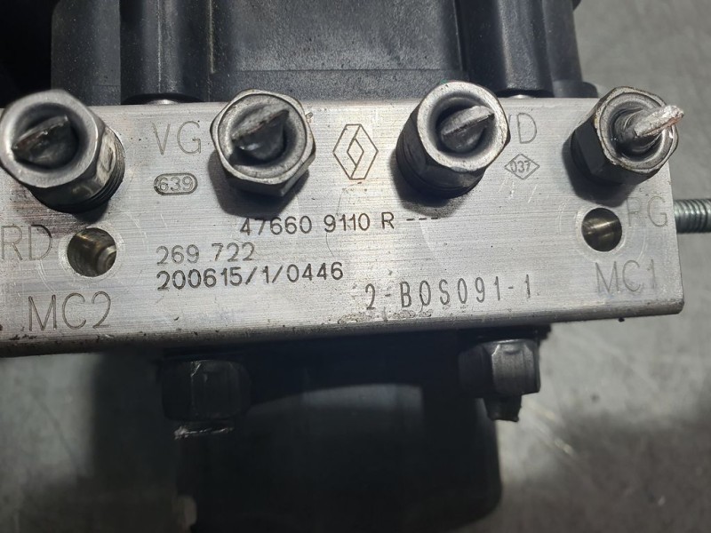 Recambio de abs para dacia sandero comfort referencia OEM IAM 476609110R 269722 BOSCH