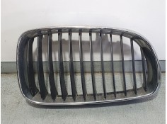 REJILLA DELANTERA 51137166440 DERECHA