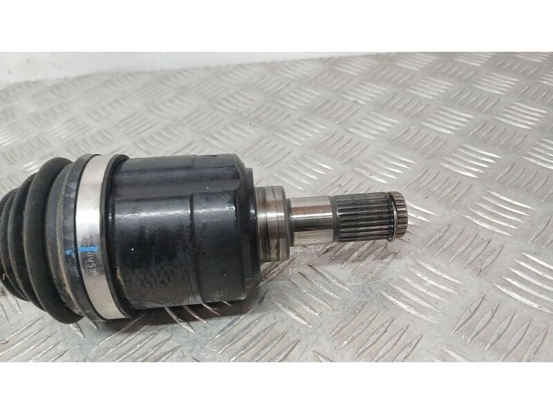 Recambio de transmision delantera izquierda para kia sportage iv (ql, qle) 1.6 gdi referencia OEM IAM 49500D7200  