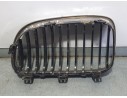 Recambio de rejilla delantera para bmw serie 1 berlina (e81/e87) 118d referencia OEM IAM 51137166440  DERECHA