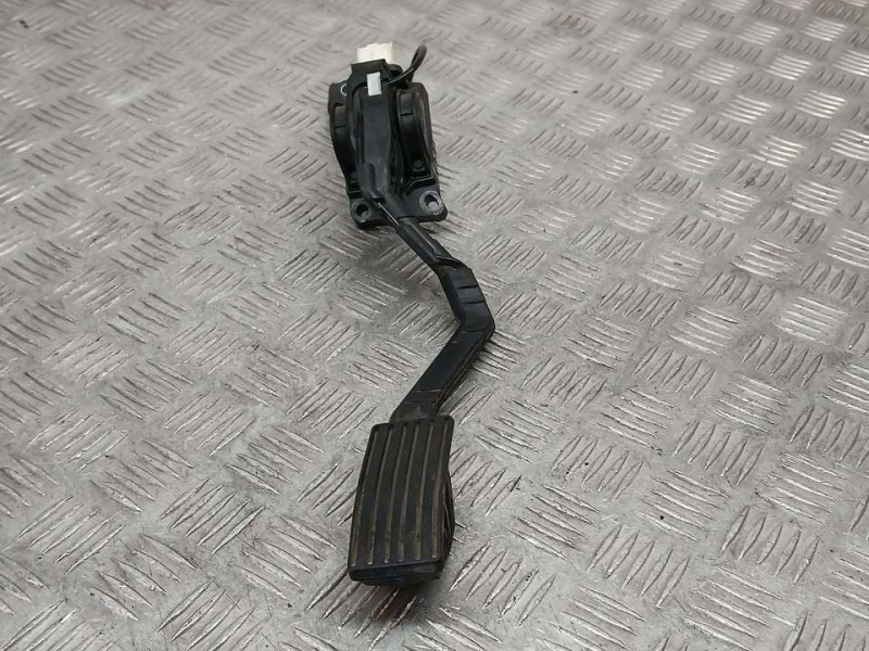 Recambio de potenciometro pedal para citroën c6 exclusive referencia OEM IAM F00C3E2429 02560D13 BOSCH